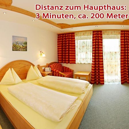 Familienhotel Central Sankt Johann in Tirol Room photo